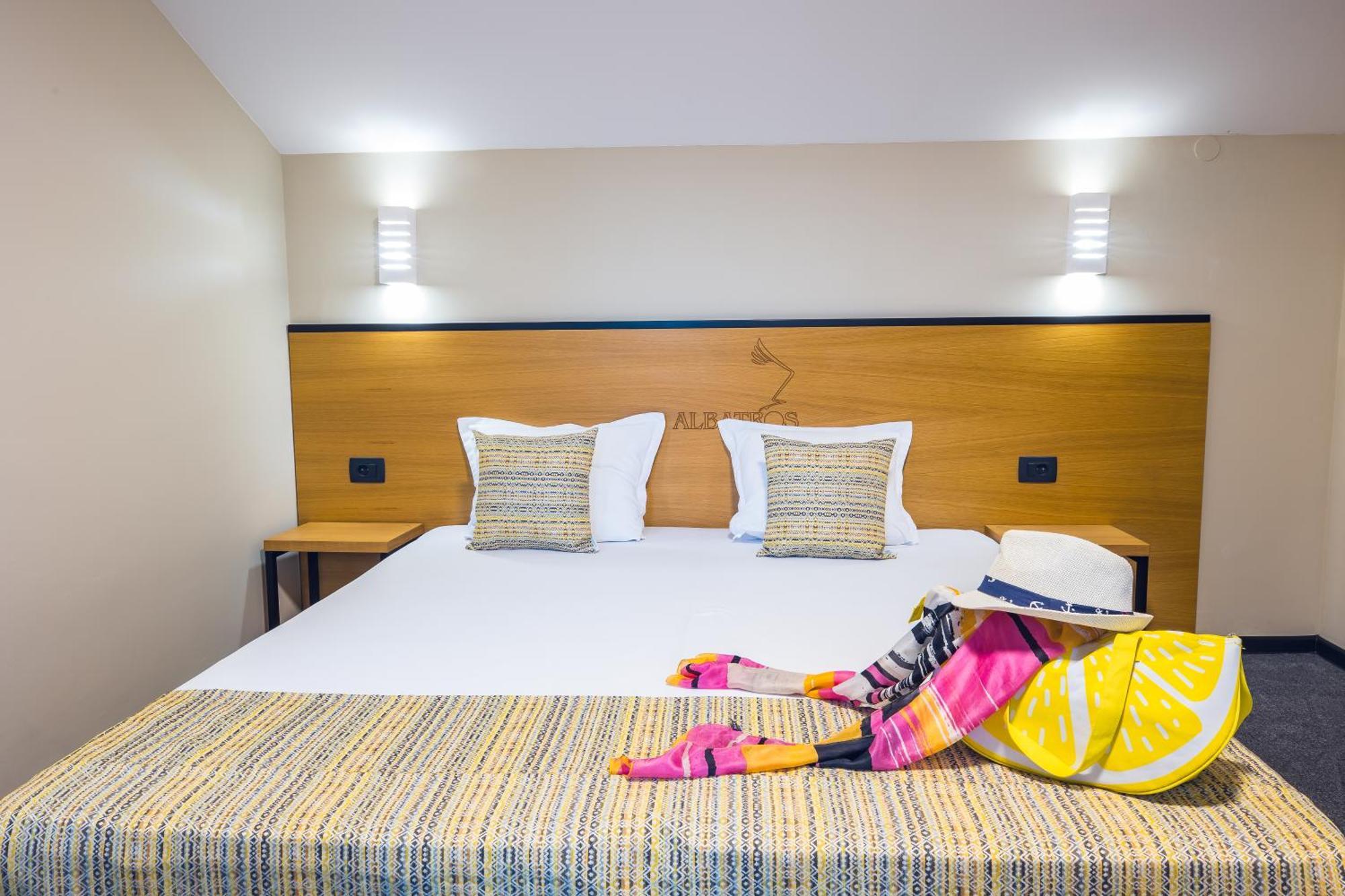 Hotel Albatros New Town Sozopol Exteriör bild