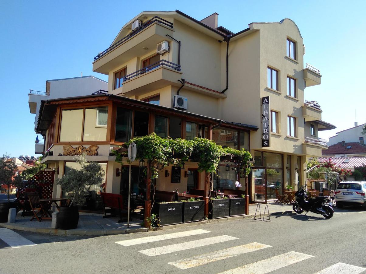 Hotel Albatros New Town Sozopol Exteriör bild