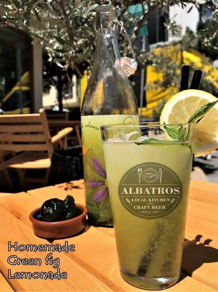 Hotel Albatros New Town Sozopol Exteriör bild
