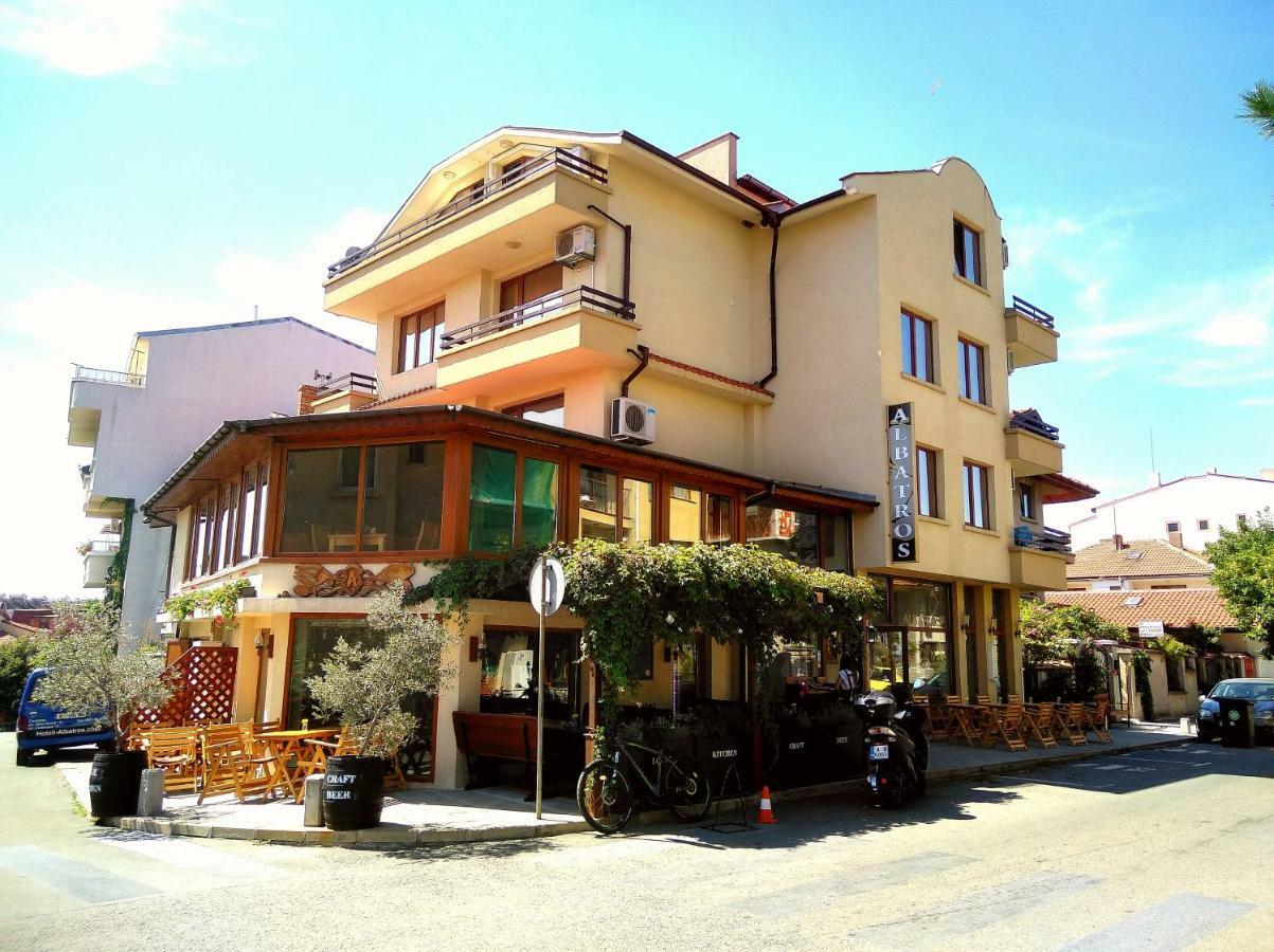 Hotel Albatros New Town Sozopol Exteriör bild